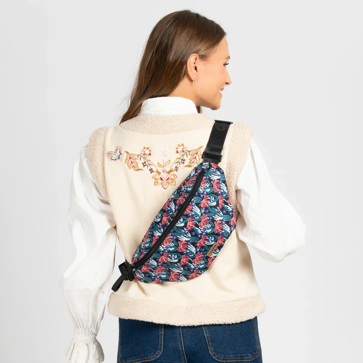 Sac Banane Large Lucerne - Image 3
