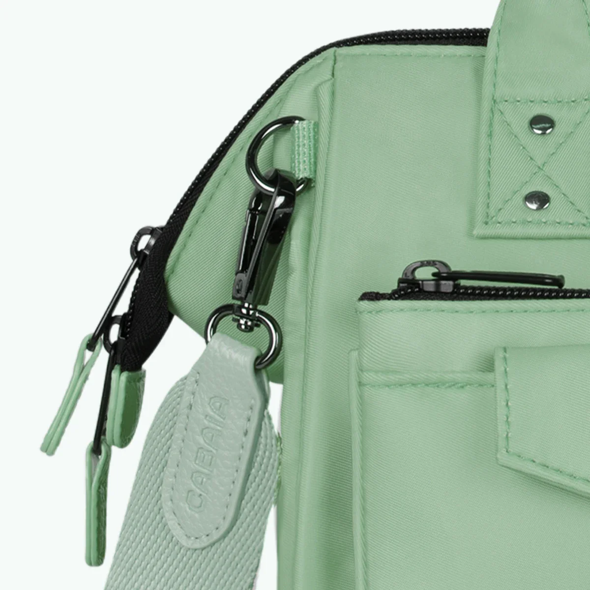 Crossbody Adventurer Medium Tampa - Image 6